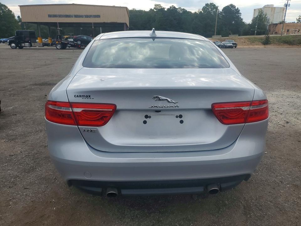 Продаж на аукціоні авто 2018 Jaguar Xe, vin: SAJAD4FX7JCP34561, номер лоту: 69654346