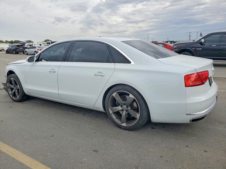 2014 Audi A8 მანქანა იყიდება აუქციონზე, vin: WAUR2AFD9EN002631, აუქციონის ნომერი: 69903976