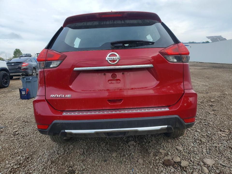 Продаж на аукціоні авто 2017 Nissan Rogue, vin: JN8AT2MV4HW266101, номер лоту: 70233846