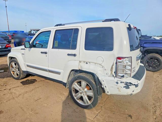 67818636 :رقم المزاد ، 1C4PJMFK5CW215063 vin ، 2012 Jeep Liberty مزاد بيع