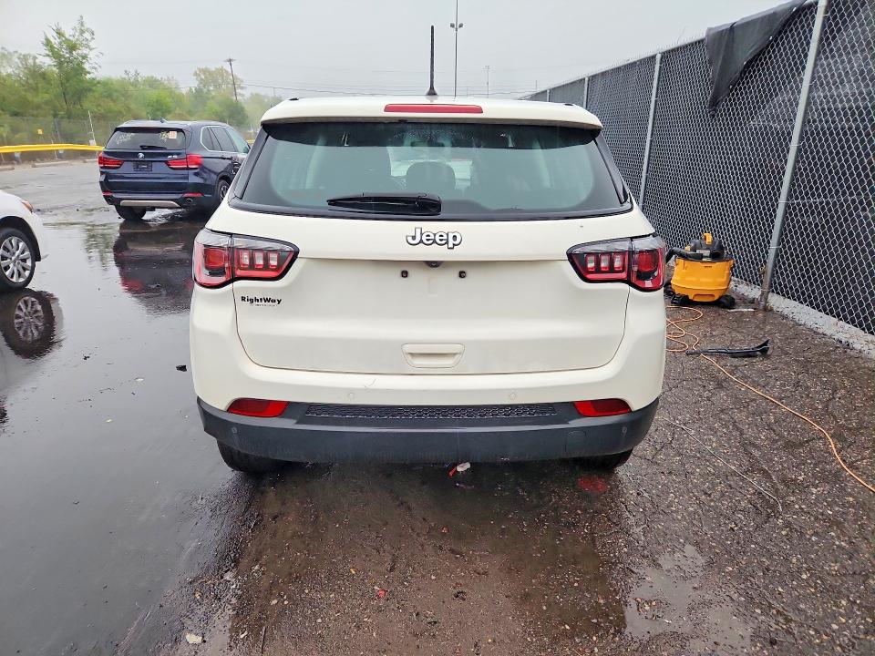 2018 Jeep Compass მანქანა იყიდება აუქციონზე, vin: 3C4NJCAB3JT263379, აუქციონის ნომერი: 67425746
