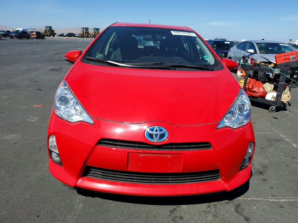 69978326 :رقم المزاد ، JTDKDTB37E1075401 vin ، 2014 Toyota Prius C مزاد بيع