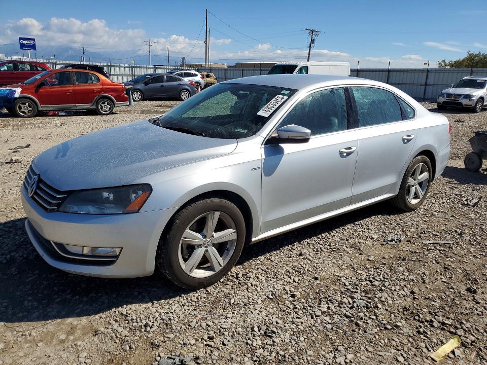 Aukcja sprzedaży 2015 Volkswagen Passat, vin: 1VWAS7A33FC122310, numer aukcji: 69035466