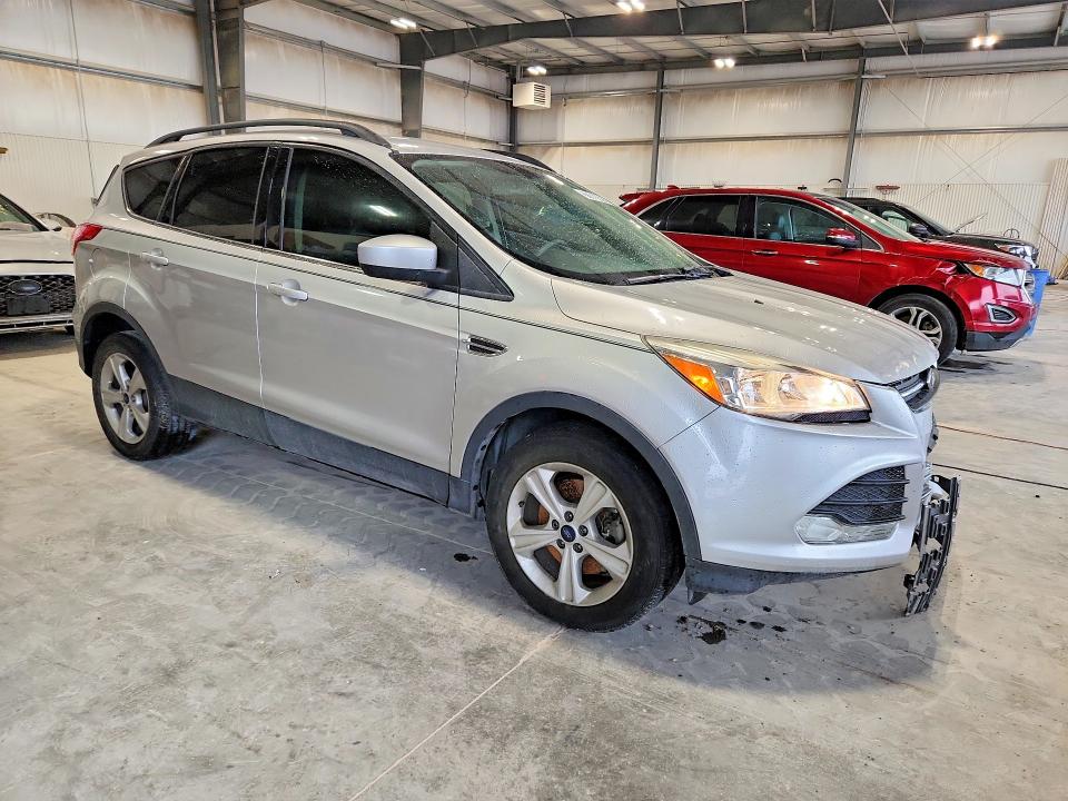 2016 Ford Escape მანქანა იყიდება აუქციონზე, vin: 1FMCU9GX2GUC09909, აუქციონის ნომერი: 68015526
