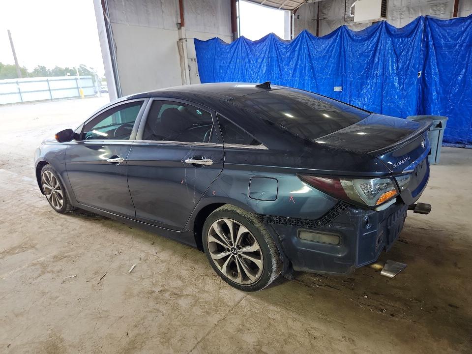69310756 :رقم المزاد ، 5NPEC4AB1DH587449 vin ، 2013 Hyundai Sonata مزاد بيع