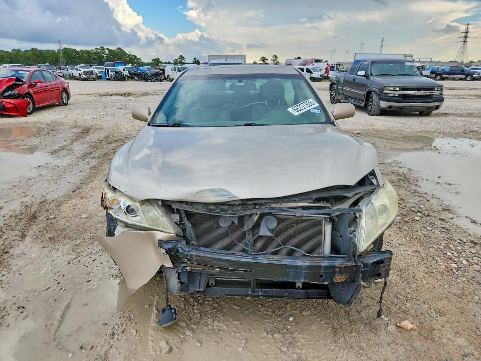 68237806 :رقم المزاد ، 4T1BK46K07U558223 vin ، 2007 Toyota Camry مزاد بيع