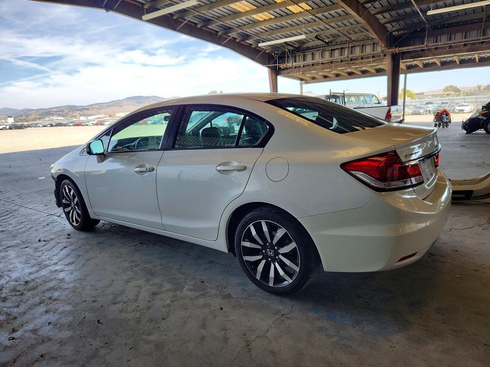 2015 Honda Civic მანქანა იყიდება აუქციონზე, vin: 19XFB2F97FE230821, აუქციონის ნომერი: 70528386
