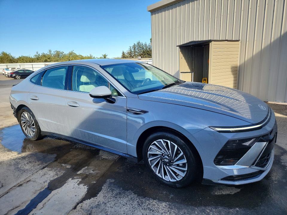 70558446 :رقم المزاد ، KMHL34JJ8RA096871 vin ، 2024 Hyundai Sonata Hybrid مزاد بيع