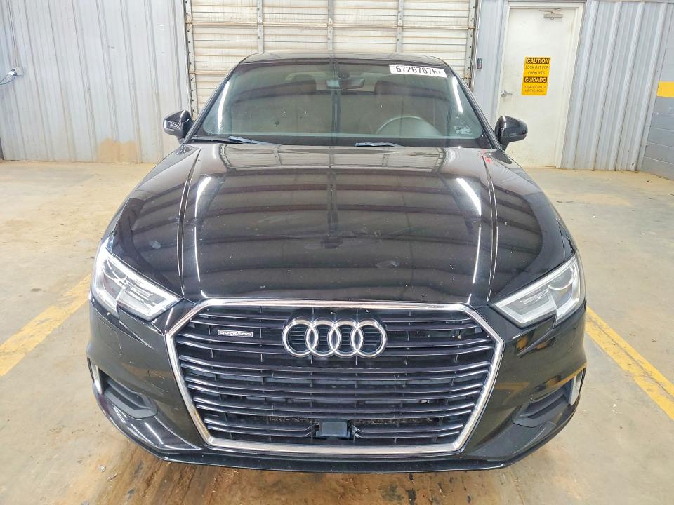 67267676 :رقم المزاد ، WAUB8GFF3J1034285 vin ، 2018 Audi A3 مزاد بيع