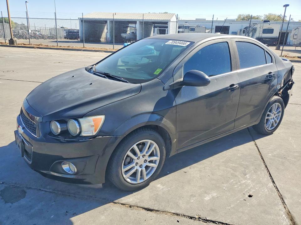 70949466 :رقم المزاد ، 1G1JC5SG5E4126494 vin ، 2014 Chevrolet Sonic مزاد بيع