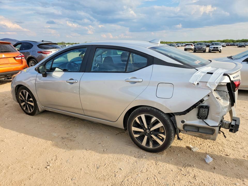 69495596 :رقم المزاد ، 3N1CN8FV4ML922105 vin ، 2021 Nissan Versa مزاد بيع