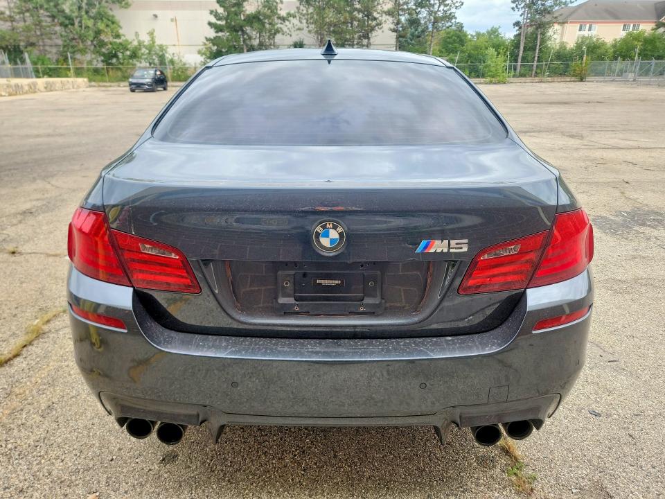 2013 Bmw M5 მანქანა იყიდება აუქციონზე, vin: WBSFV9C5XDD096847        , აუქციონის ნომერი: 68630156