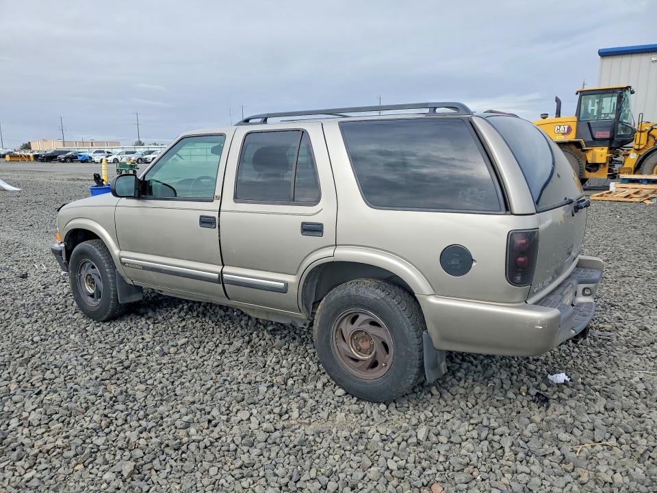 2001 Chevrolet Blazer მანქანა იყიდება აუქციონზე, vin: 1GNDT13W112224616, აუქციონის ნომერი: 71029526