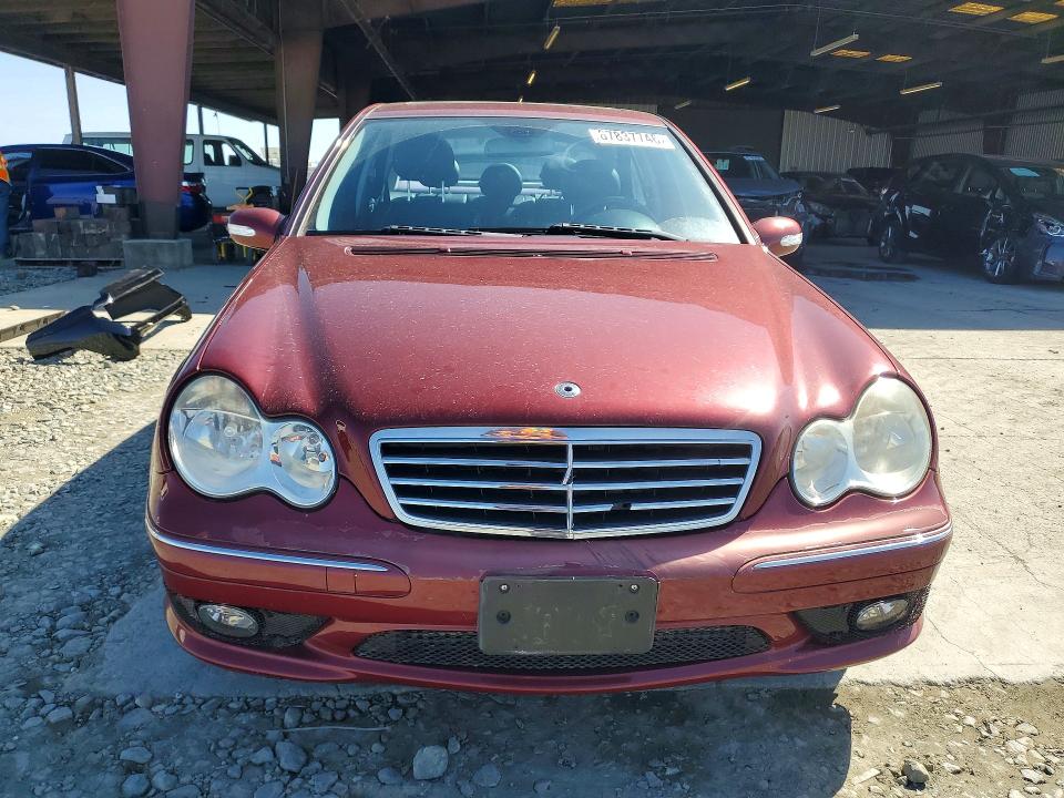 Продажа на аукционе авто 2005 Mercedes-benz C, vin: WDBRF40JX5F582679, номер лота: 67837746