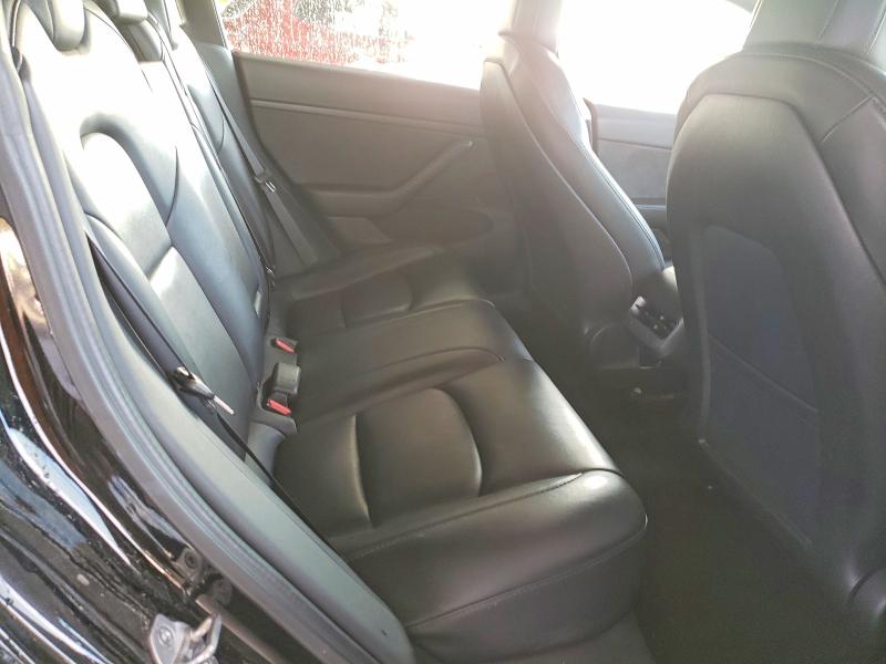 68588696 :رقم المزاد ، 5YJ3E1EB7NF259981 vin ، 2022 Tesla Model 3 مزاد بيع