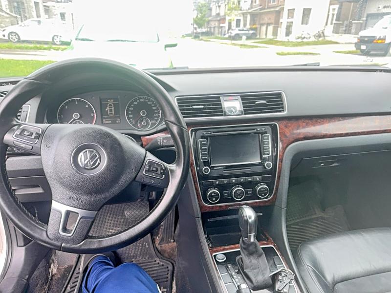 68635376 :رقم المزاد ، 1VWCN7A34CC069614 vin ، 2012 Volkswagen Passat مزاد بيع