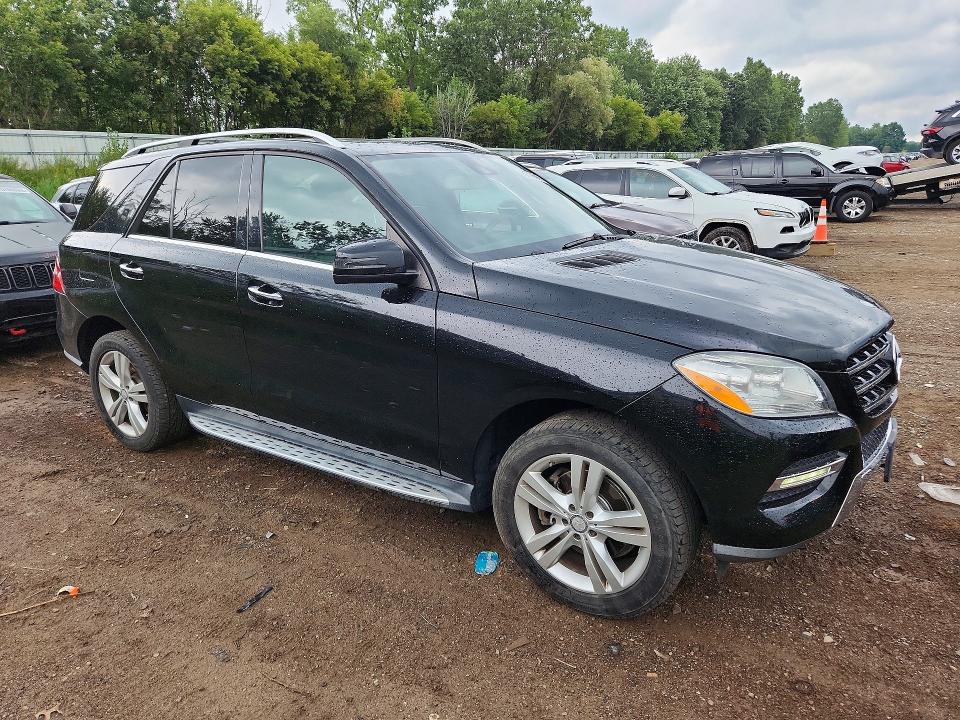 67536966 :رقم المزاد ، 4JGDA5HB2FA489467 vin ، 2015 Mercedes-benz Ml مزاد بيع