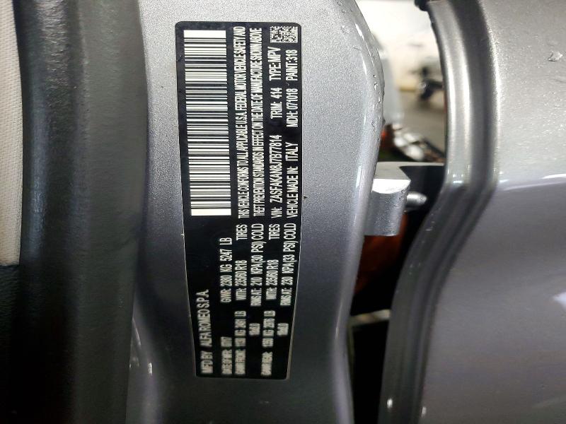 Продаж на аукціоні авто 2018 Alfa Romeo Stelvio, vin: ZASFAKAN8J7B77814, номер лоту: 69867396