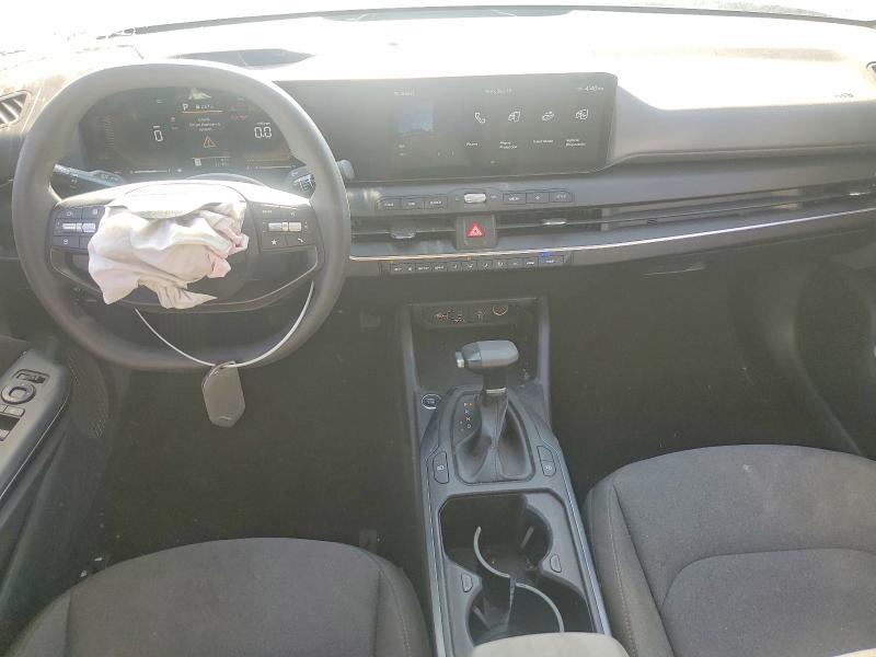 2025 Kia K4 მანქანა იყიდება აუქციონზე, vin: 3KPFT4DE7SE049639, აუქციონის ნომერი: 69577666