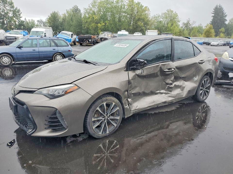 67834436 :رقم المزاد ، 2T1BURHE7HC795812 vin ، 2017 Toyota Corolla مزاد بيع