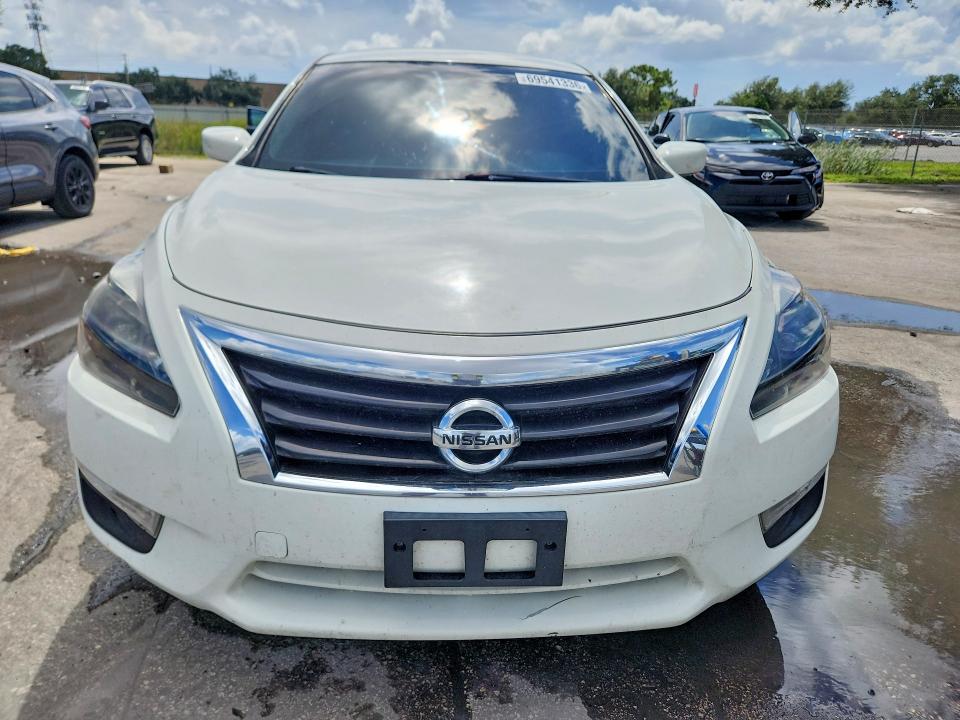 2015 Nissan Altima მანქანა იყიდება აუქციონზე, vin: 1N4AL3AP0FN906644, აუქციონის ნომერი: 69541336