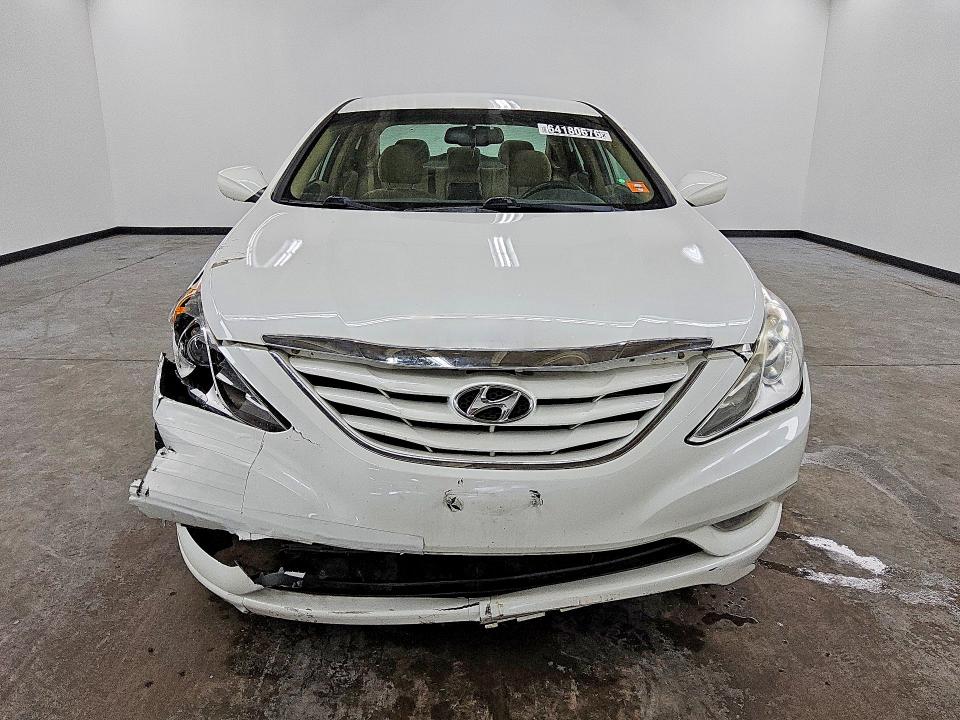 2013 Hyundai Sonata მანქანა იყიდება აუქციონზე, vin: 5NPEB4AC8DH578954, აუქციონის ნომერი: 64180676