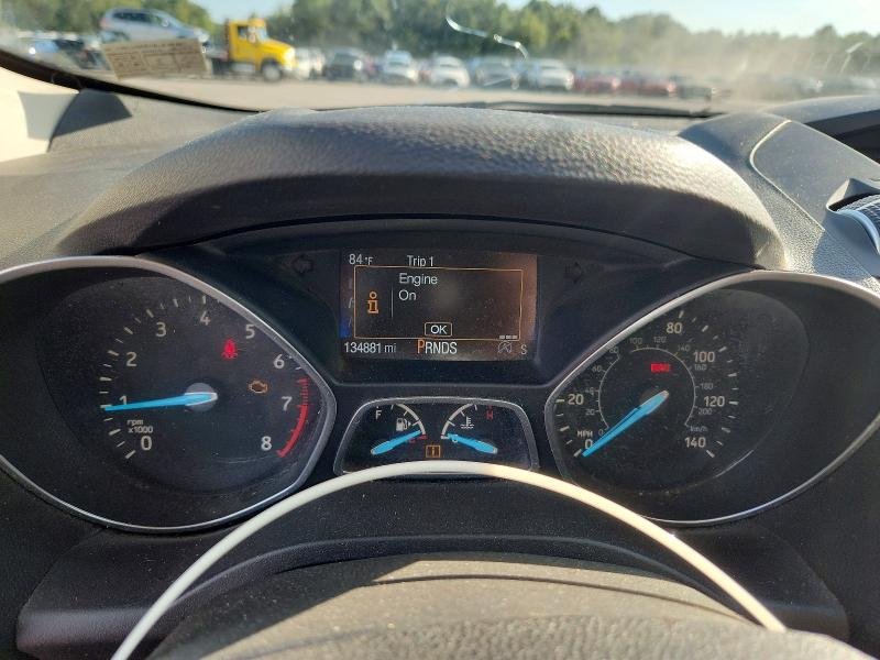 2017 Ford Escape მანქანა იყიდება აუქციონზე, vin: 1FMCU9GD5HUD99261, აუქციონის ნომერი: 68618226