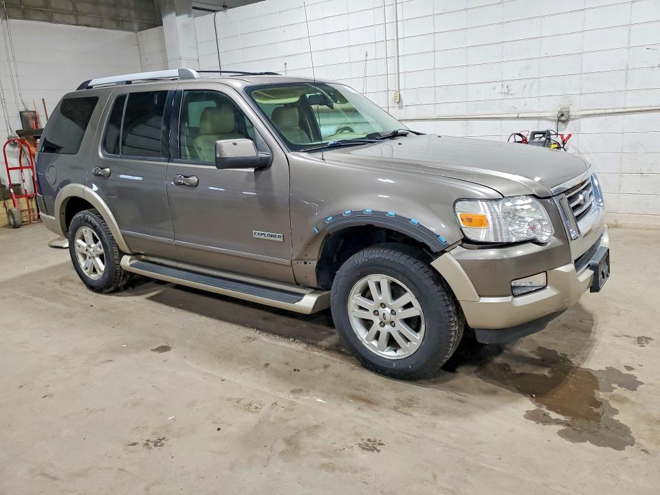 Продажа на аукционе авто 2006 Ford Explorer, vin: 1FMEU74E56UB06630, номер лота: 69377996