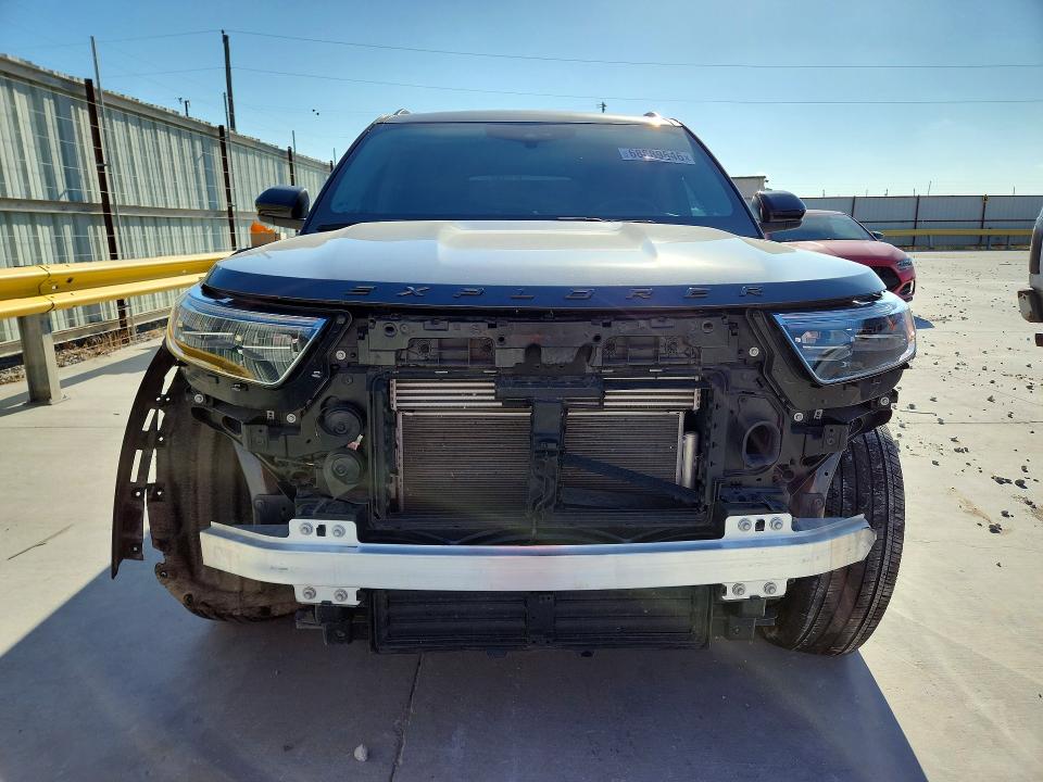 68689646 :رقم المزاد ، 1FMSK7DH2PGB80719 vin ، 2023 Ford Explorer مزاد بيع
