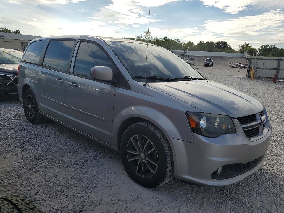 68795876 :رقم المزاد ، 2C4RDGEG4FR598196 vin ، 2015 Dodge Grand Caravan مزاد بيع