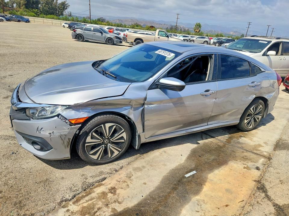 Продажа на аукционе авто 2018 Honda Civic, vin: JHMFC1F81JX006899, номер лота: 68791376