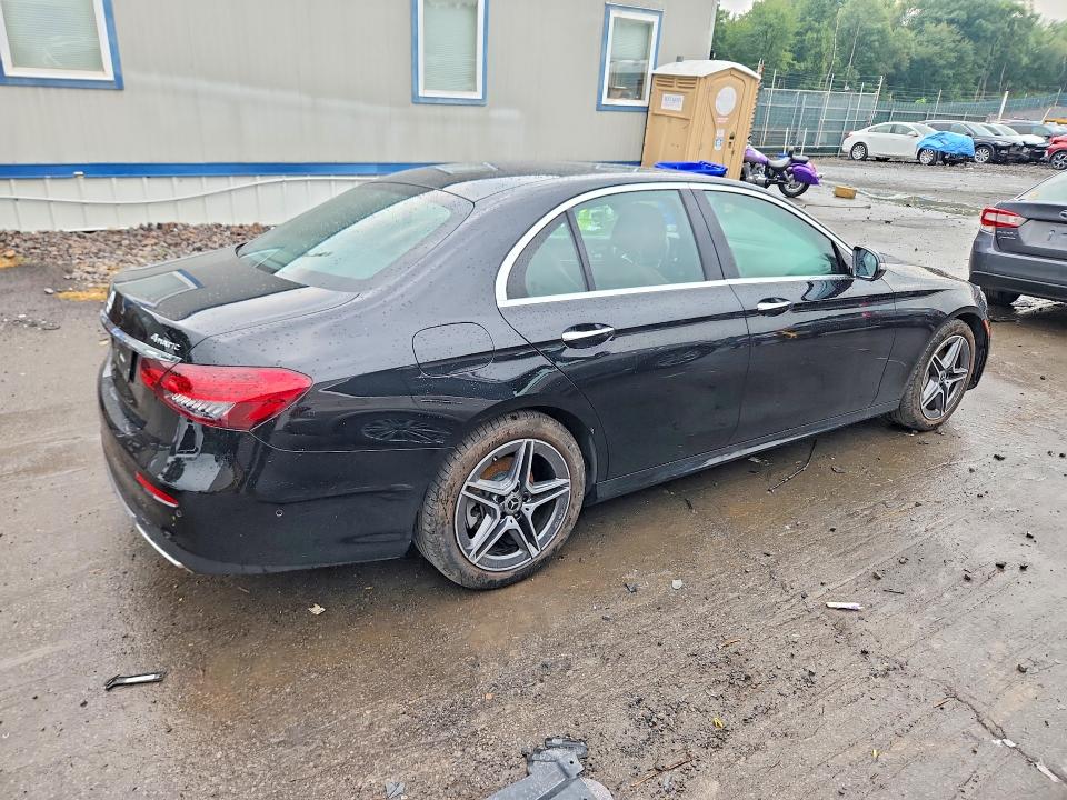 Продажа на аукционе авто 2021 Mercedes-benz E, vin: W1KZF8EB9MA933996, номер лота: 66695366