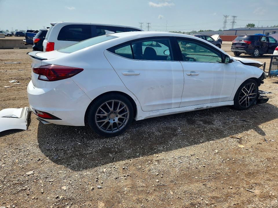 2019 Hyundai Elantra მანქანა იყიდება აუქციონზე, vin: KMHD04LB9KU828996, აუქციონის ნომერი: 67170506