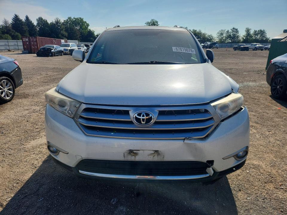 67819076 :رقم المزاد ، 5TDDK3EH6CS102223 vin ، 2012 Toyota Highlander مزاد بيع