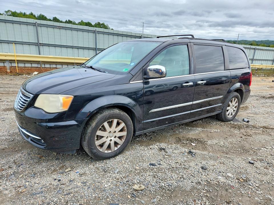 69452746 :رقم المزاد ، 2C4RC1CGXCR300670 vin ، 2012 Chrysler Town & Country مزاد بيع