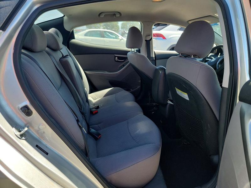 2016 Hyundai Elantra მანქანა იყიდება აუქციონზე, vin: 5NPDH4AE6GH706303, აუქციონის ნომერი: 69775356