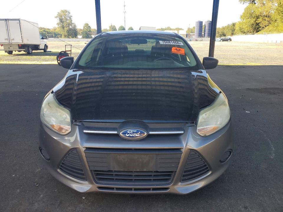 70681466 :رقم المزاد ، 1FADP3E28EL225044 vin ، 2014 Ford Focus مزاد بيع