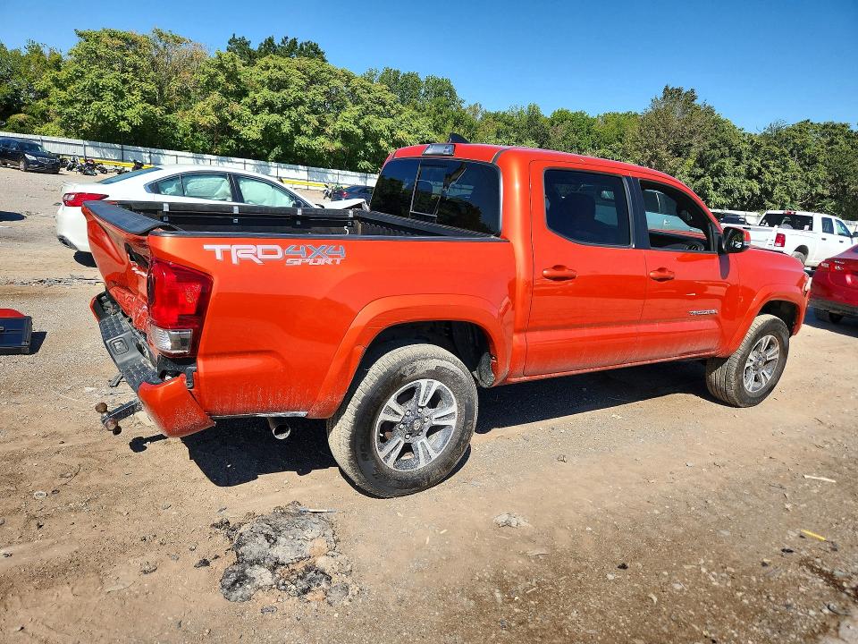 Aukcja sprzedaży 2017 Toyota Tacoma, vin: 5TFCZ5AN2HX066918, numer aukcji: 68278336