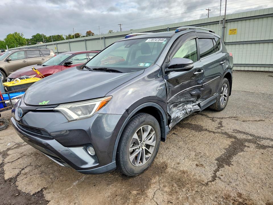 Продаж на аукціоні авто 2017 Toyota Rav4 Hybrid, vin: JTMRJREV1HD144559, номер лоту: 70747846