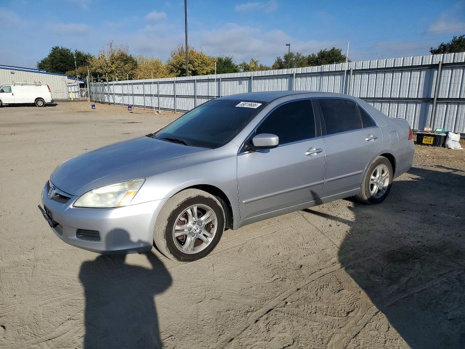 Auction sale of the 2007 Honda Accord, vin: 1HGCM563X7A196468, lot number: 69019686