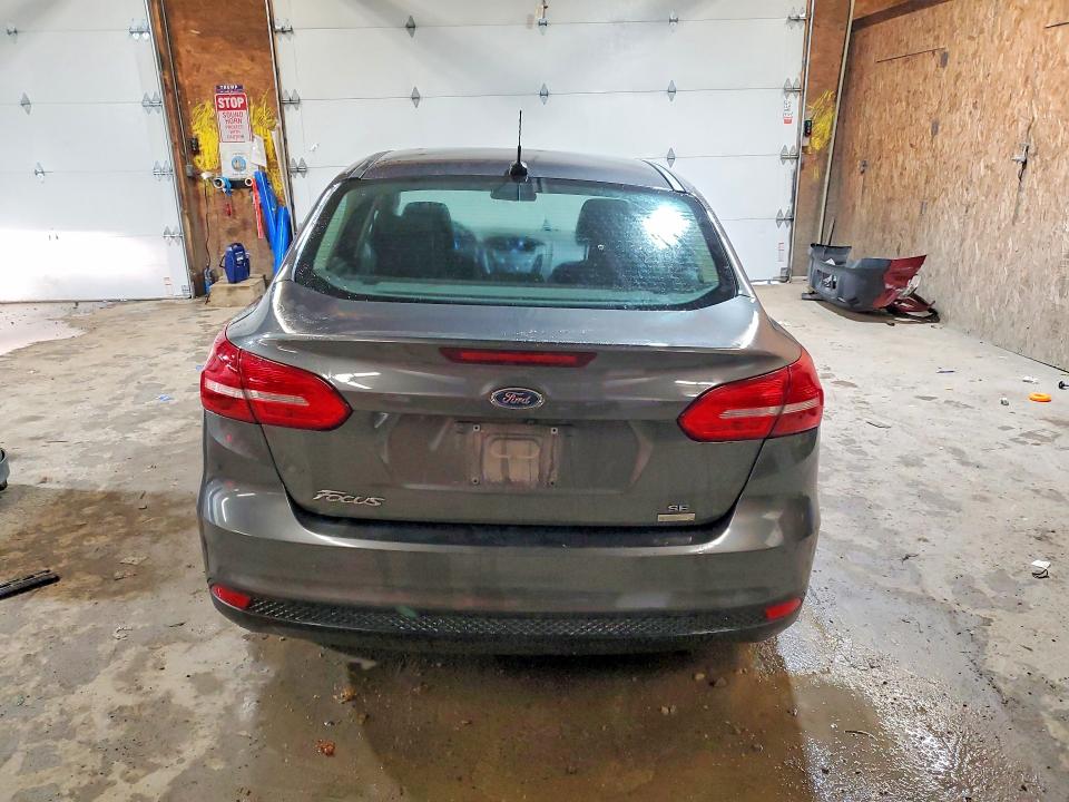 69390116 :رقم المزاد ، 1FADP3FE1JL301223 vin ، 2018 Ford Focus مزاد بيع