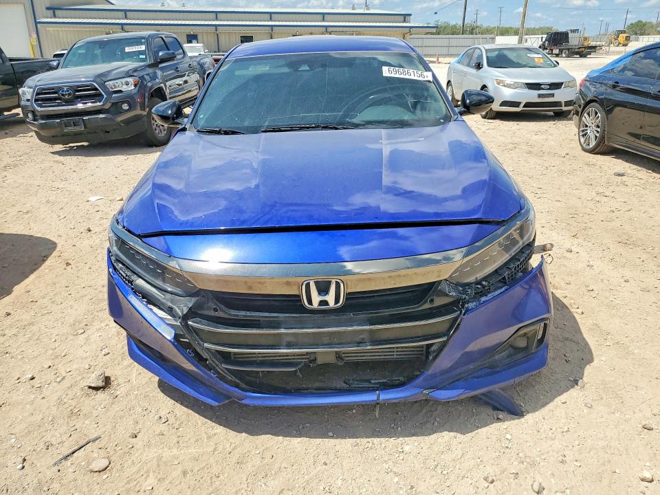 Продажа на аукционе авто 2021 Honda Accord, vin: 1HGCV1F32MA118686, номер лота: 69686156