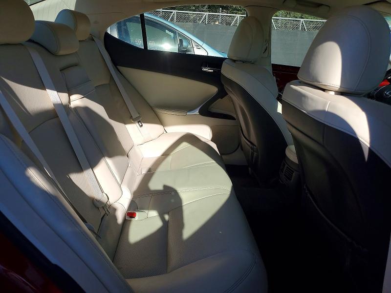 68245016 :رقم المزاد ، JTHCF5C27C5056528 vin ، 2012 Lexus Is مزاد بيع