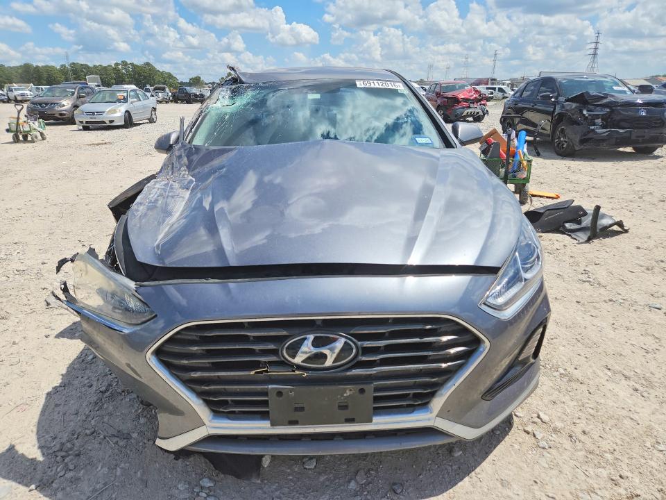 69112016 :رقم المزاد ، 5NPE24AFXJH618411 vin ، 2018 Hyundai Sonata مزاد بيع