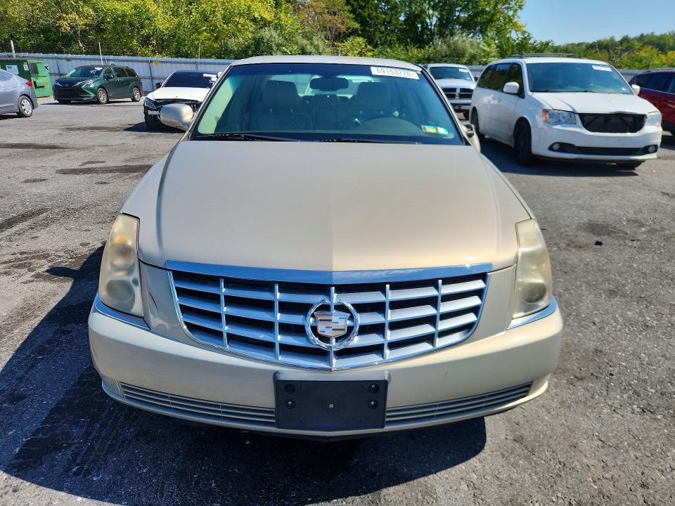 69153276 :رقم المزاد ، 1G6KD57Y78U169848 vin ، 2008 Cadillac Dts مزاد بيع