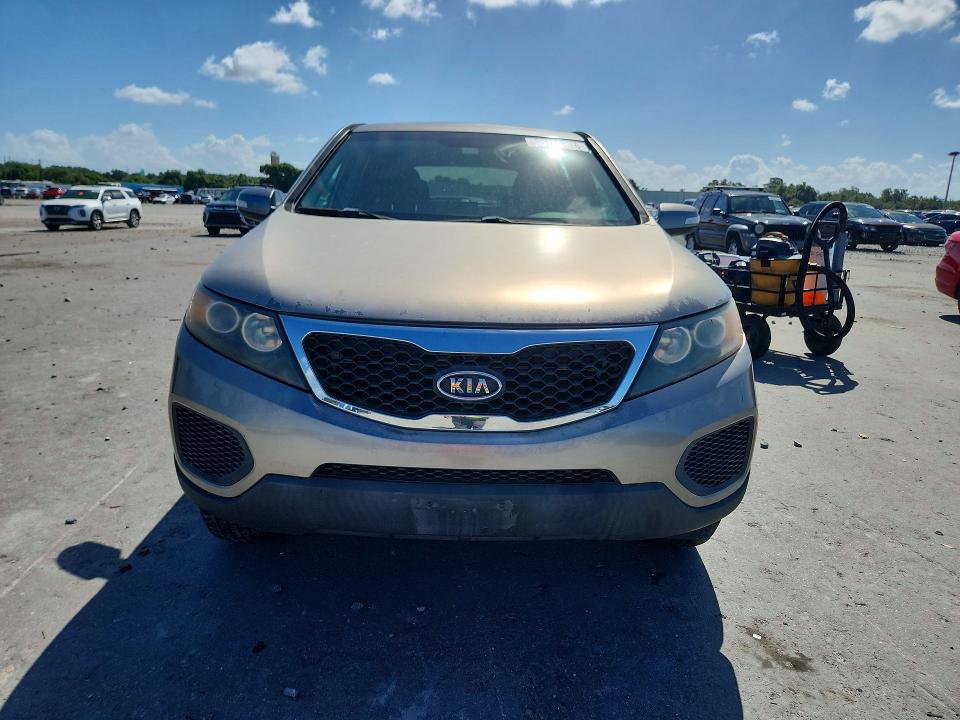 68755776 :رقم المزاد ، 5XYKT3A1XCG284714 vin ، 2012 Kia Sorento مزاد بيع