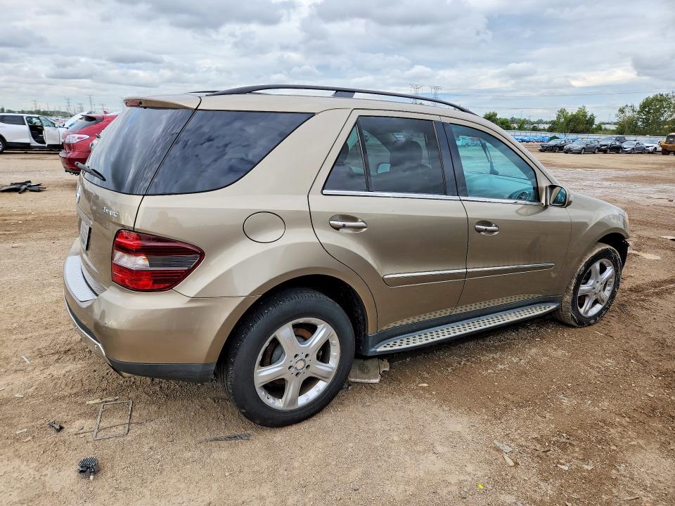 69324526 :رقم المزاد ، 4JGBB22E28A429164 vin ، 2008 Mercedes-benz Ml مزاد بيع