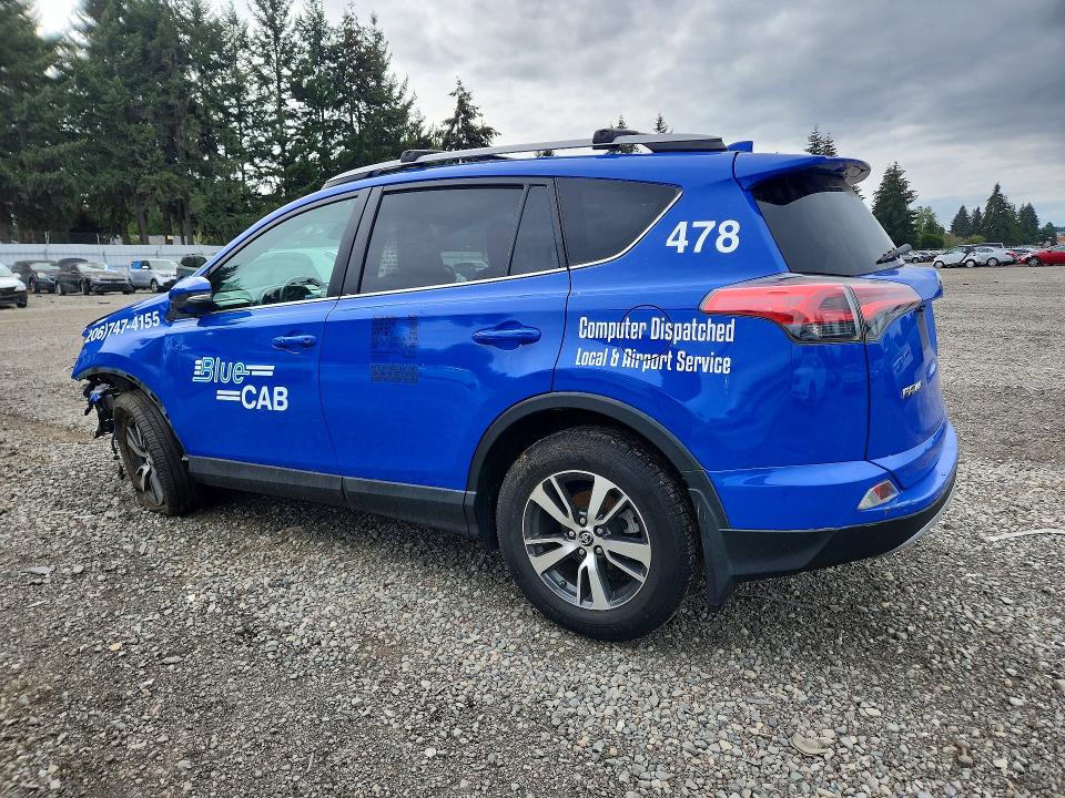 2017 Toyota Rav4 მანქანა იყიდება აუქციონზე, vin: 2T3RFREV9HW674105, აუქციონის ნომერი: 68405456