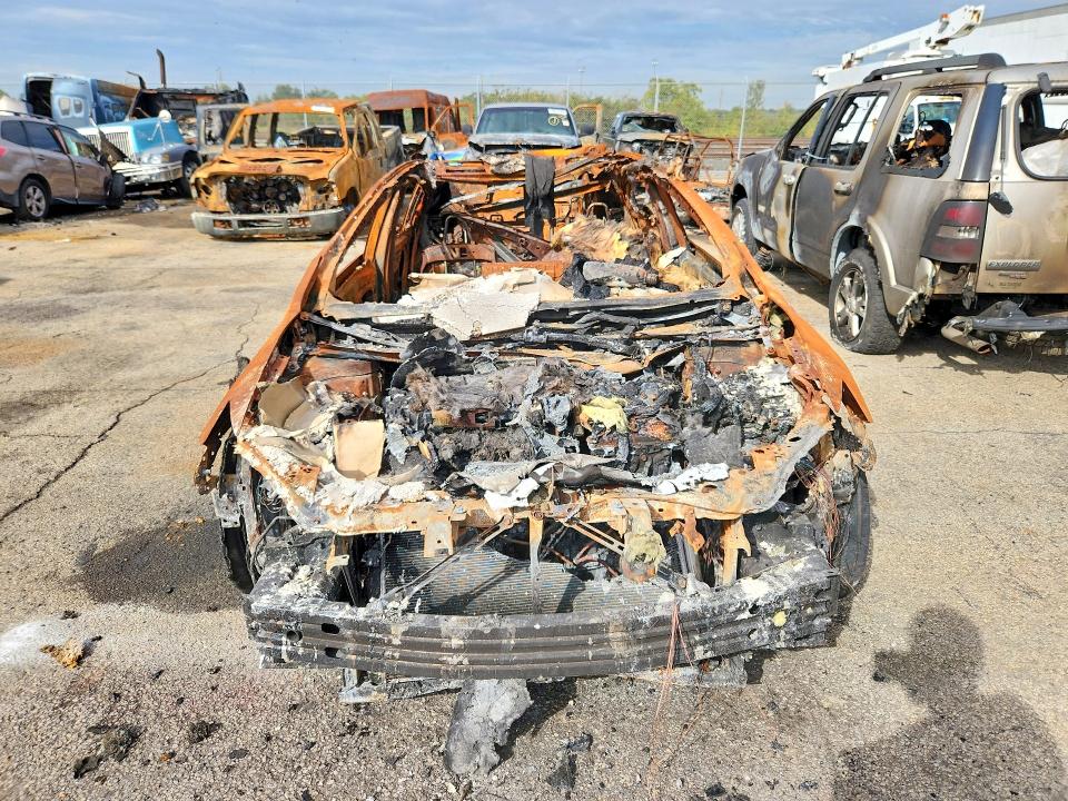 Продажа на аукционе авто 2023 Toyota Prius, vin: JTDACAAU7P3012531, номер лота: 71161806