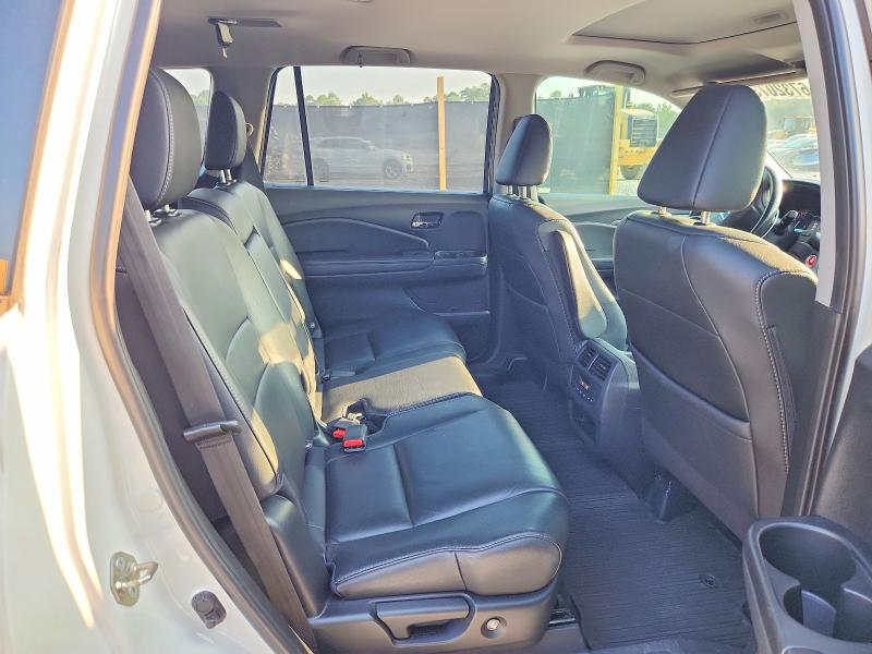 Продажа на аукционе авто 2018 Honda Pilot, vin: 5FNYF5H51JB028228, номер лота: 67320736